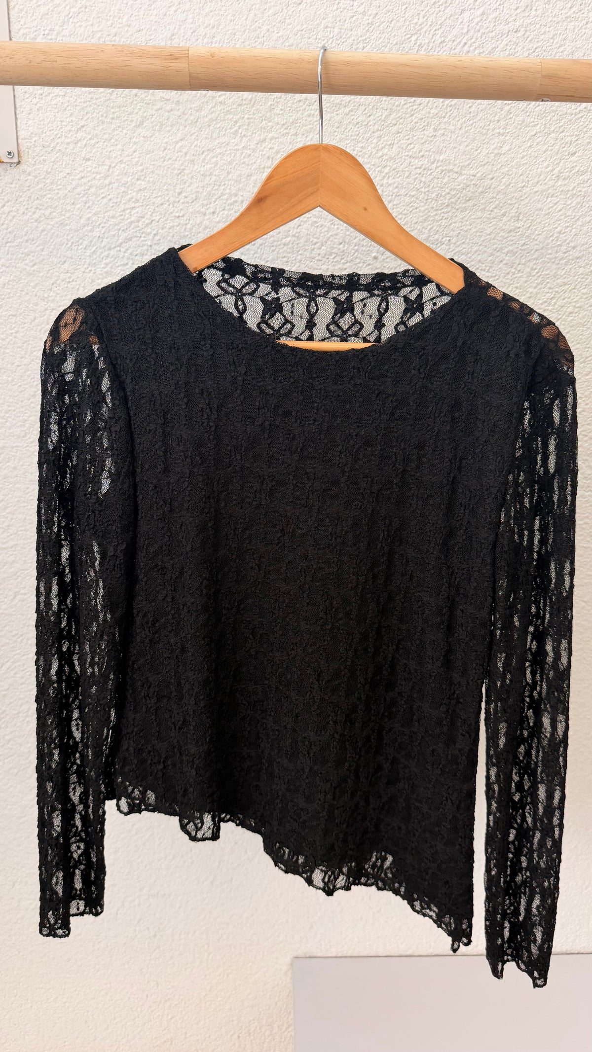 Camiseta negra encaje