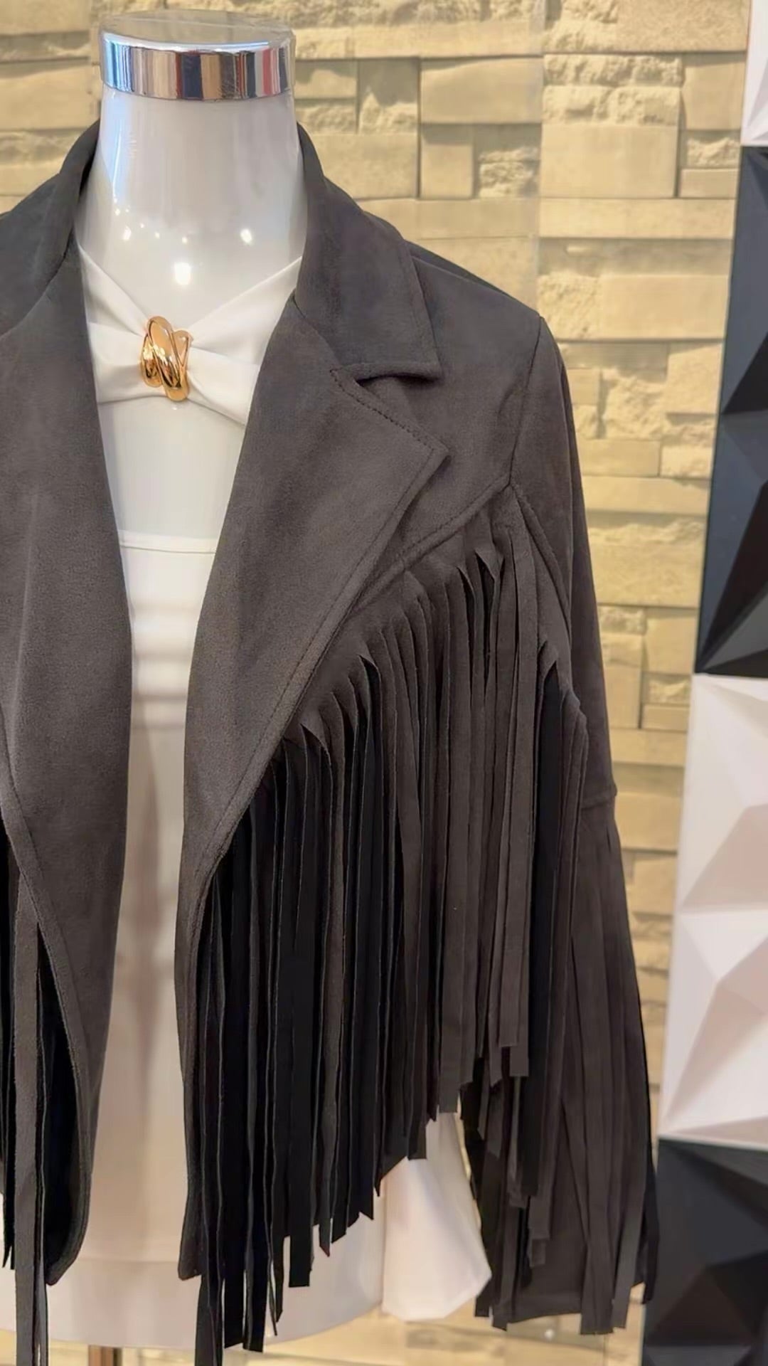 Chaqueta flecos verdosa