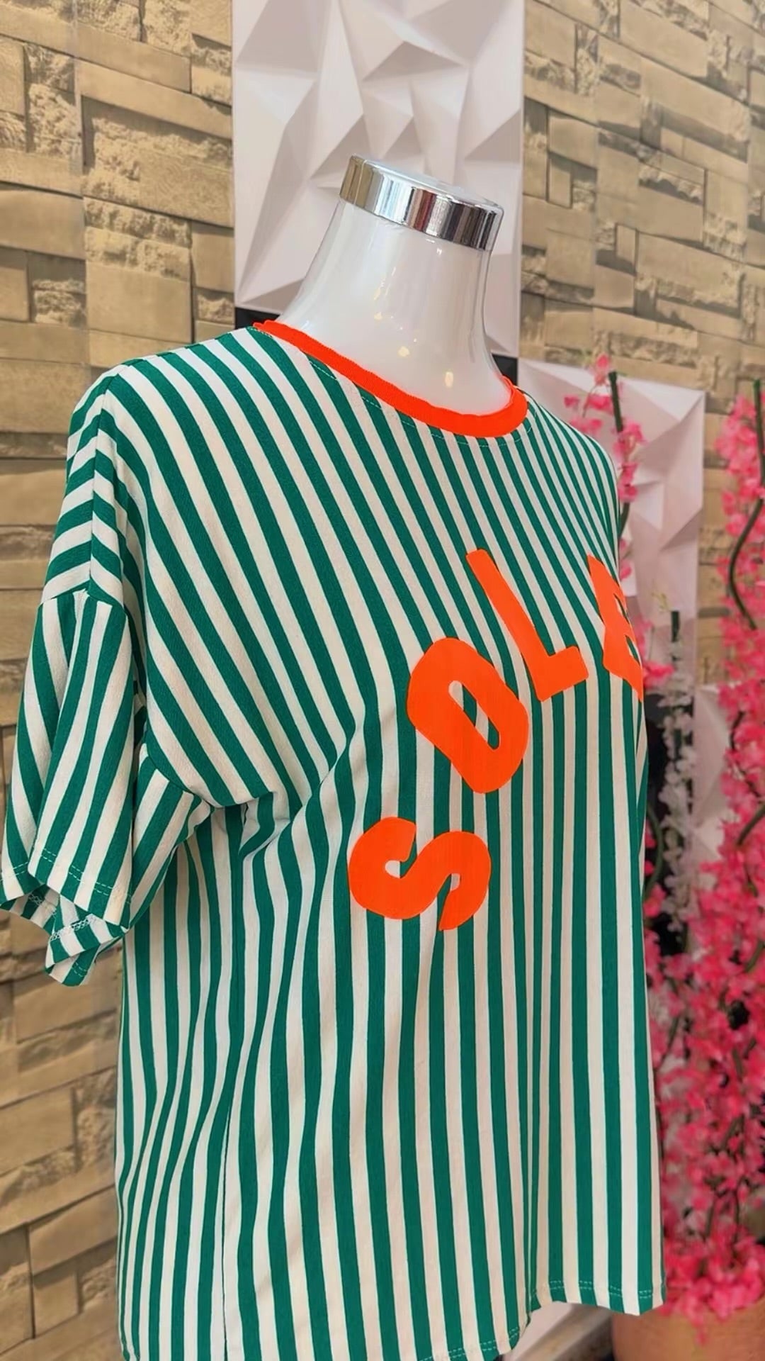 Camiseta verde blanca