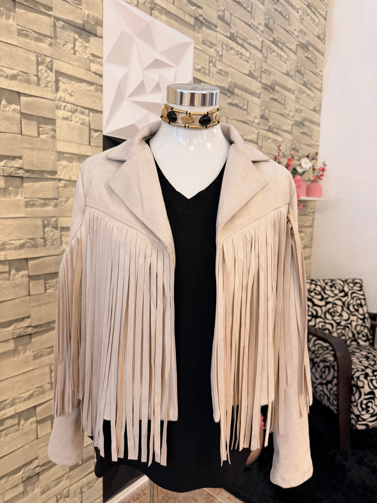 Chaqueta flecos blanco hueso
