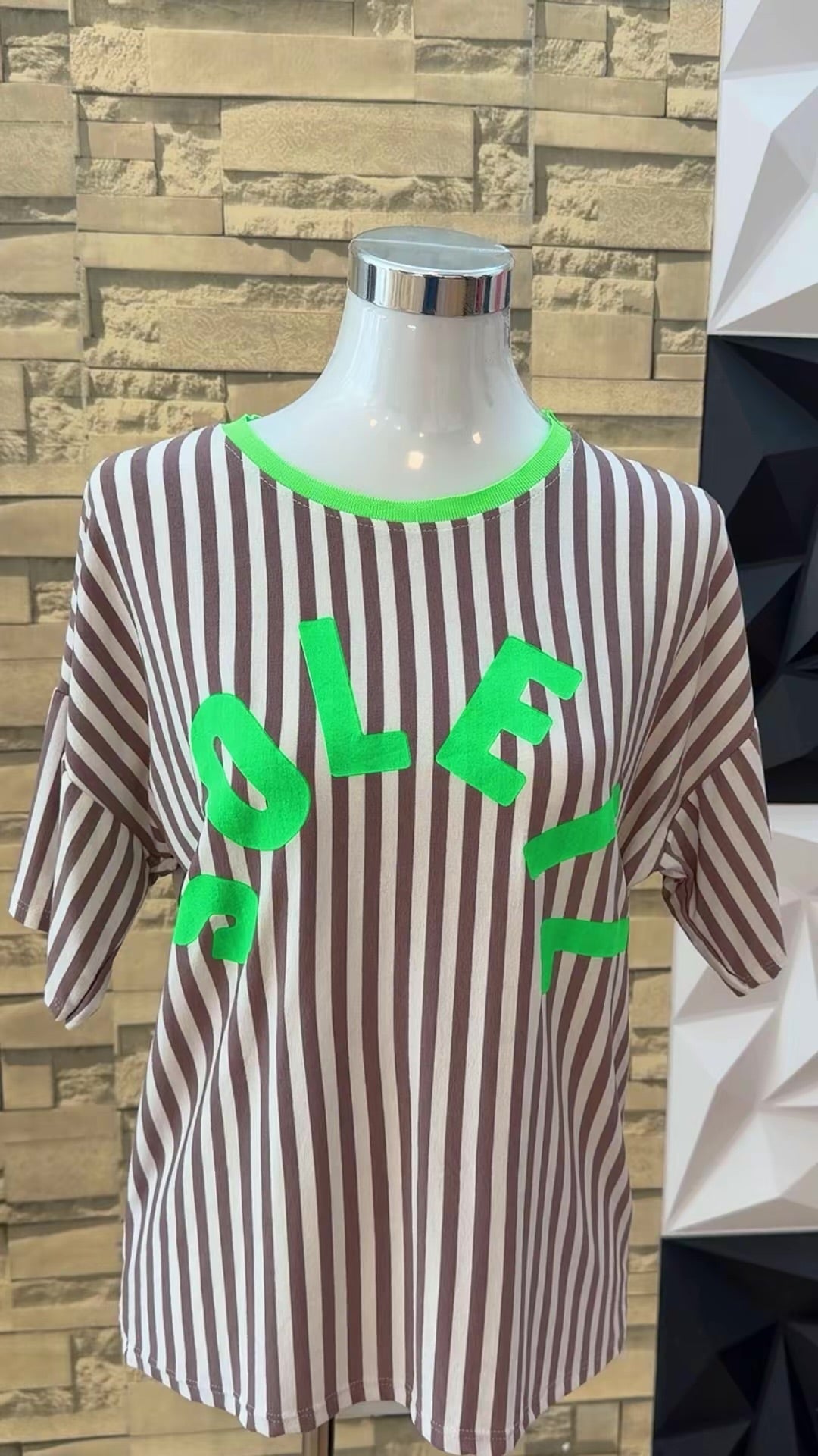 Camiseta gris blanco