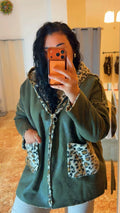 Abrigo leopardo v