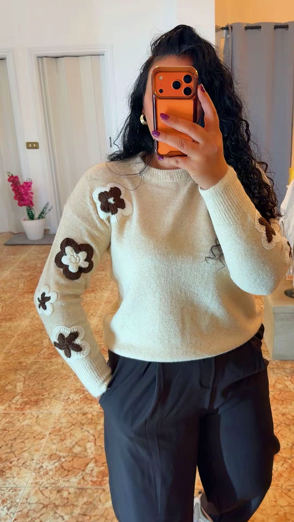 Jersey flor bordada beige